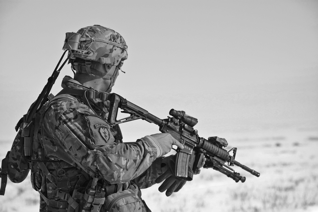 揭秘四月CF手游體驗(yàn)服全新武器，全新武器一覽無余